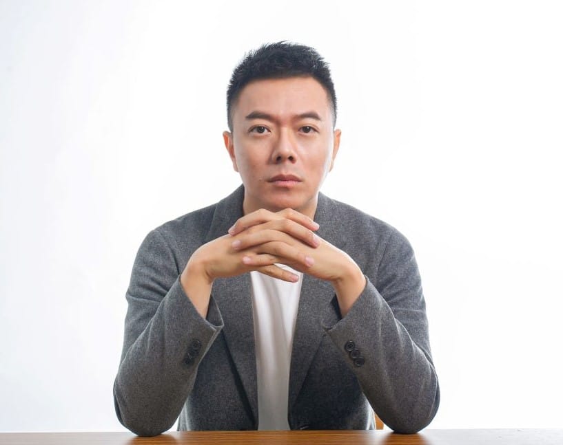 黃明賢要求禁止高端列入校園及高齡者施打選項。 圖：黃明賢服務處提供（資料照）