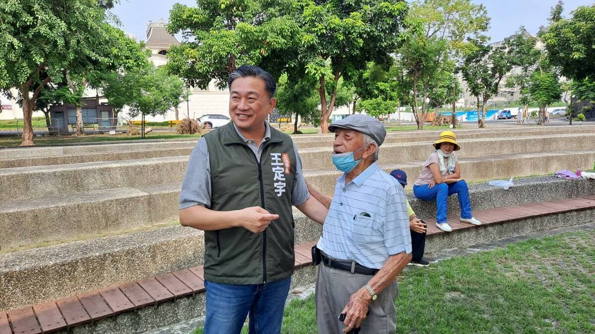 民進黨立委王定宇今(27)日在臉書直批在野黨抹黑進口蛋是為了推銷中國蛋。 圖：翻攝自王定宇臉書。