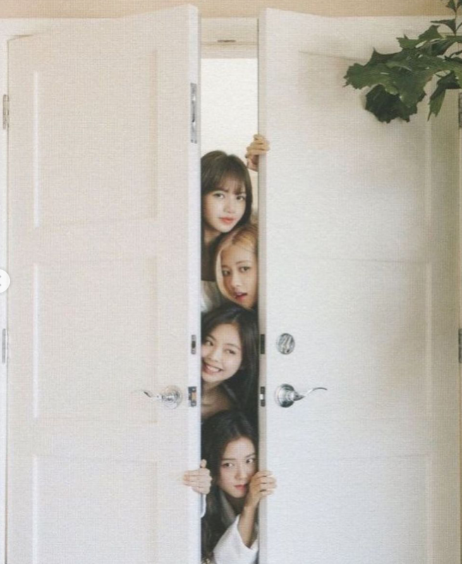 南韓女團BLACKPINK成員Lisa在巴黎演出大尺度的瘋馬秀，遭到網友大肆批評，不過Jisoo、Rosé皆不甩輿論攻擊，前往巴黎支持。而昨(30)日Jennie也現身機場。 圖：翻攝自Jennie IG