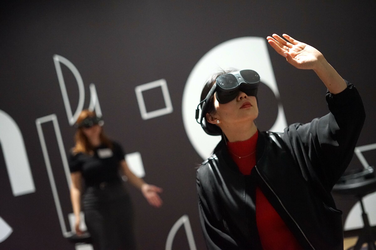 CCS Insight 預測宏達電 2026 年退出 VR 市場，宏達電今晚嚴正否認此市場謠言與預測 圖：HTC/提供