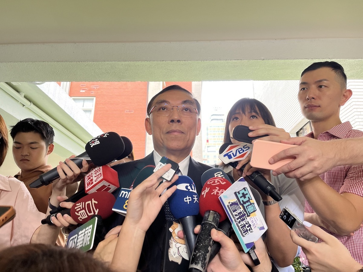 法務部長蔡清祥今(3)日於立院針對Linbay恐嚇自導自演案做出回應。 圖：金大鈞/攝