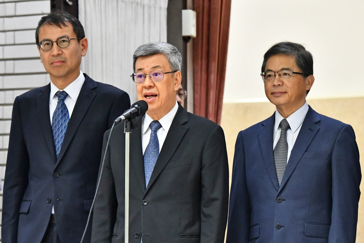 行政院長陳建仁赴立法院就中央政府總預算進行報告與備詢。 圖：行政院/提供