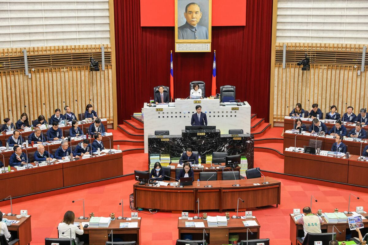 議會第4屆第2次定期大會「市長施政報告」。 圖：高雄市政府提供