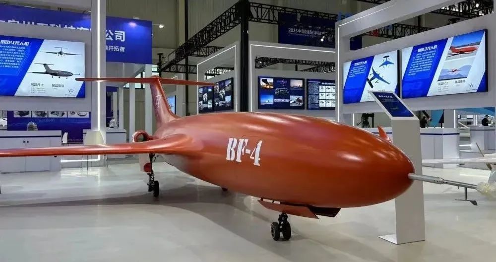 「暴風4」無人機，據說可加掛電子吊艙進行海事監測。 圖：翻攝央視軍事
