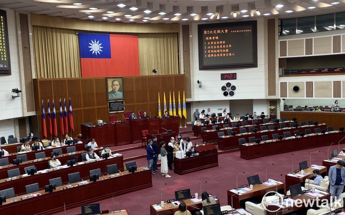 柯文哲任內3大案延燒 台北市議會再成立台智光調查小組