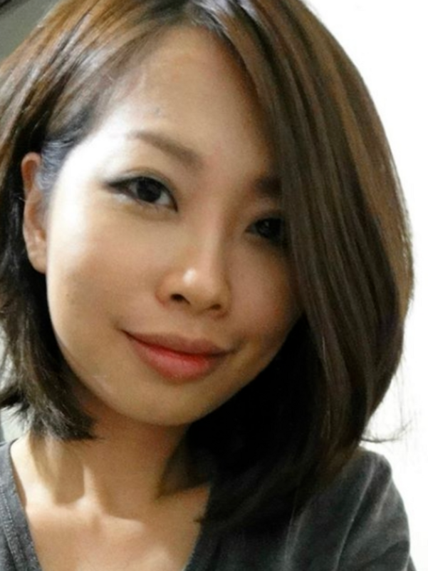 有網友翻出003跟統神結婚前的舊照，當時的003體型相當纖細。 圖：翻攝自PPT