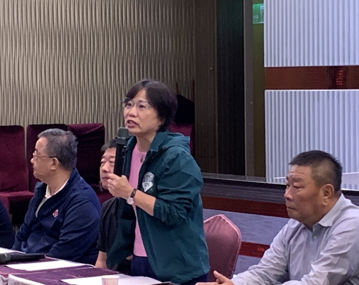 劉世芳(右二)擔任賴清德高雄競選總部總幹事。 圖：民進黨高雄市黨部/提供