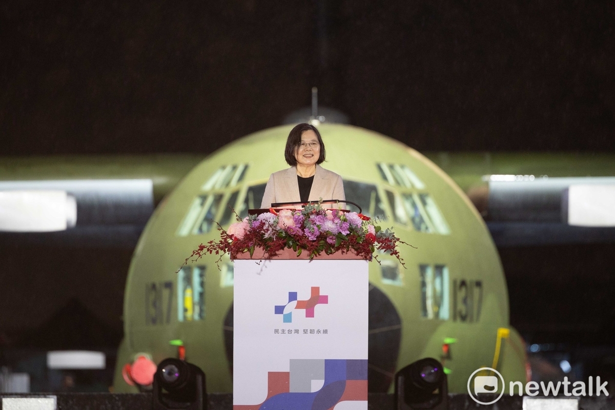 蔡英文表示，台南市是台灣歴史最悠久的文化古都，同時也是全臺灣族群多元的城市，台南不只是文化科技古都，各種產業蓬勃發展，全世界唯一可量產3奈米晶片的地方，就在台南南科。 圖：台南市政府提供