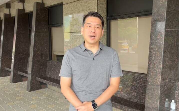 韓國瑜列藍不分區第一 李柏毅批「總機進立院，潛艦變不見」