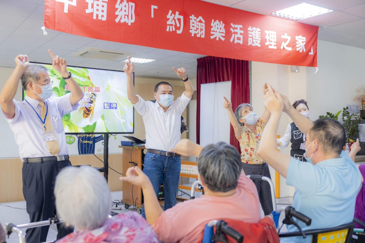侯友宜批賴清德一下說台獨，一下又說要兩岸和平，根本就是說一套做一套。 圖：侯友宜競辦/提供