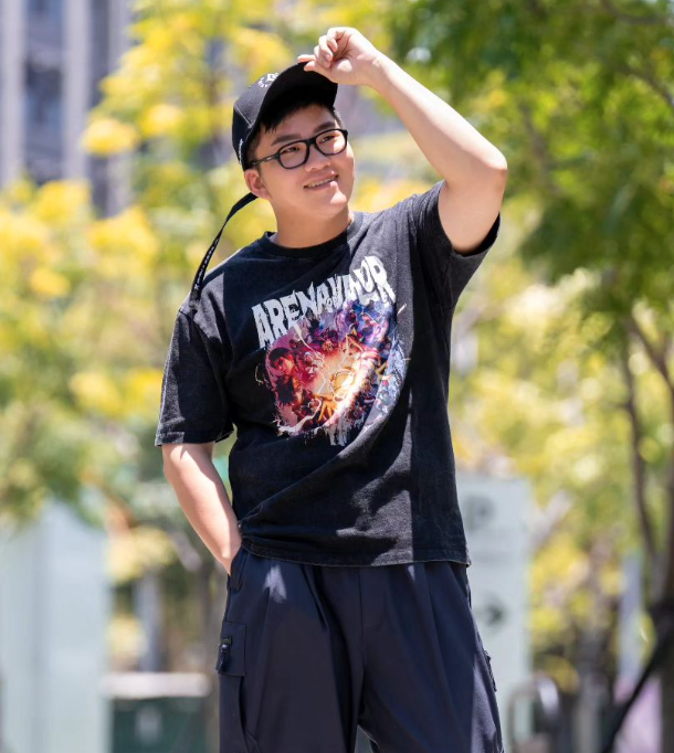 Joeman以《年度大企劃！80000日元的奢華泡泡浴對決14000元的平價泡泡浴》影片奪下可以色色獎。 圖：翻攝自Joeman IG