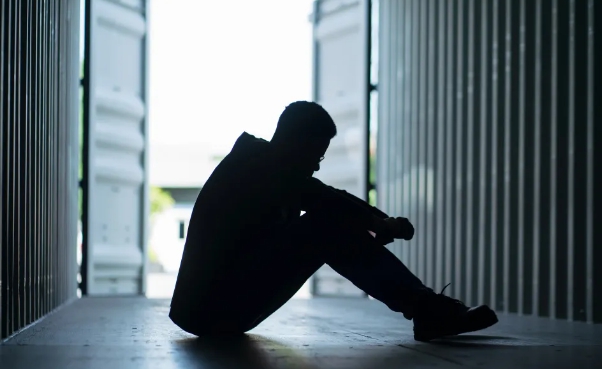 桃園有國小女老師在擔任班導期間9次與班上小六男童發生性關係，甚至懷孕產子。(示意圖) 圖 : 翻攝自視覺中國