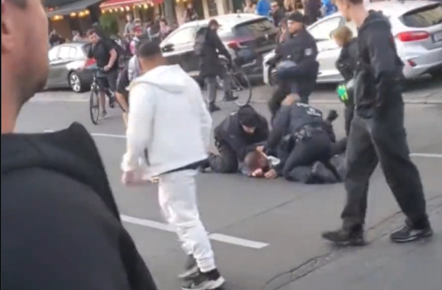 目前，德國約有 250 名的哈瑪斯支持者遭到逮捕。 圖 : 翻攝自推特