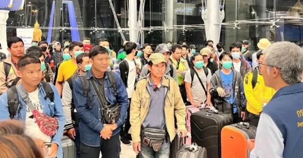 英國智庫模擬台海發生戰事，東南亞國家撤離在台公民行動。圖為2023年10月爆發以哈戰事，泰國政府自以色列撤僑。 圖 : 翻攝自企鵝號/泰國（資料照片）