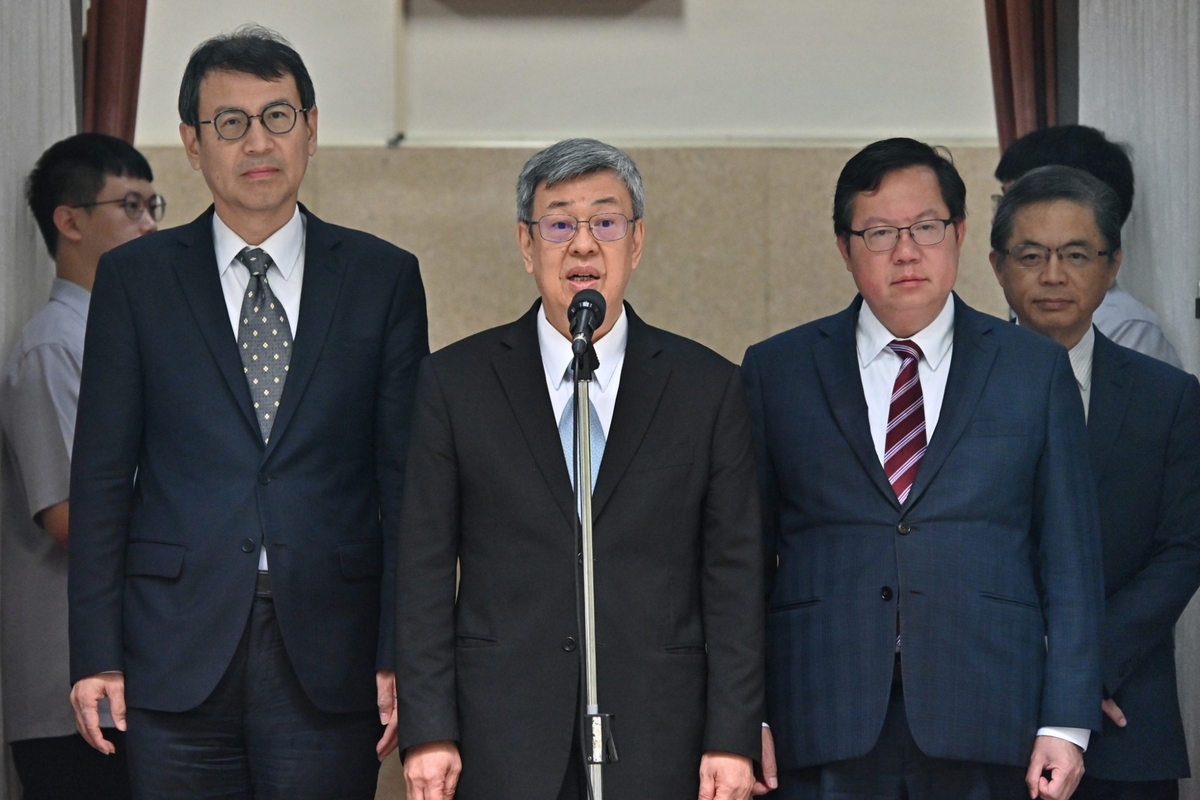 行政院長陳建仁赴立法院施政報告及備詢前受訪。 圖：行政院提供（資料照）