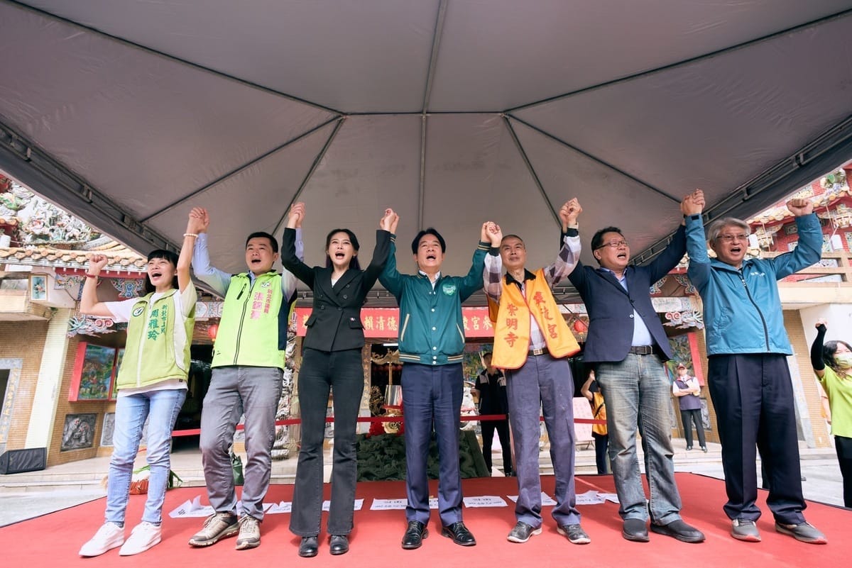 民進黨主席賴清德幫賴品妤立委輔選 。 圖：賴品妤辦公室/提供