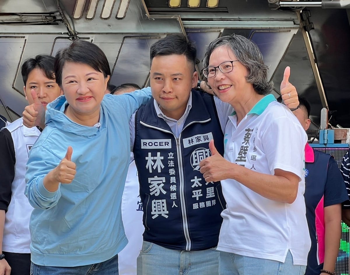 盧秀燕與蔡壁如同台力挺林家興。 圖：林家興競選總部/提供（資料照）