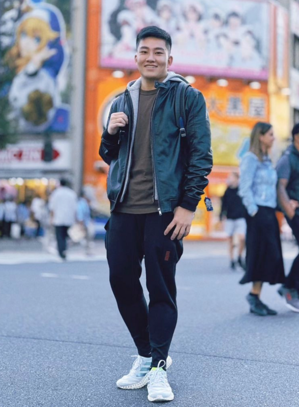 Joeman昨日到日本東京旅遊，可以看到原本身材略為圓潤的Joeman整個人瘦了一大圈。 圖：翻攝自Joeman IG