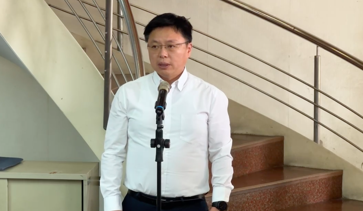 民進黨籍高雄立委趙天麟舉行記者會回應桃色風波。 圖：擷自趙天麟記者會影片（資料照）