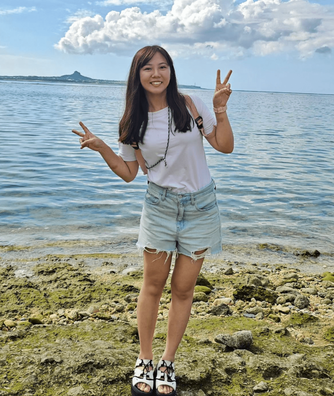 百萬YouTuber「魚乾」近日被網友發現身體疑似「歪一邊」。 圖：翻攝自IG＠annie72127