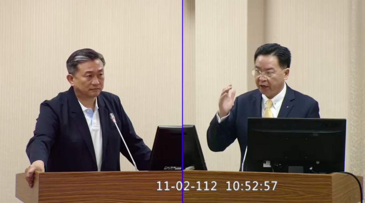 民進黨立委王定宇今(2)日質詢外交部長吳釗燮針對台宏斷交後白蝦銷量議題。 圖：翻攝自立院議事轉播IVOD