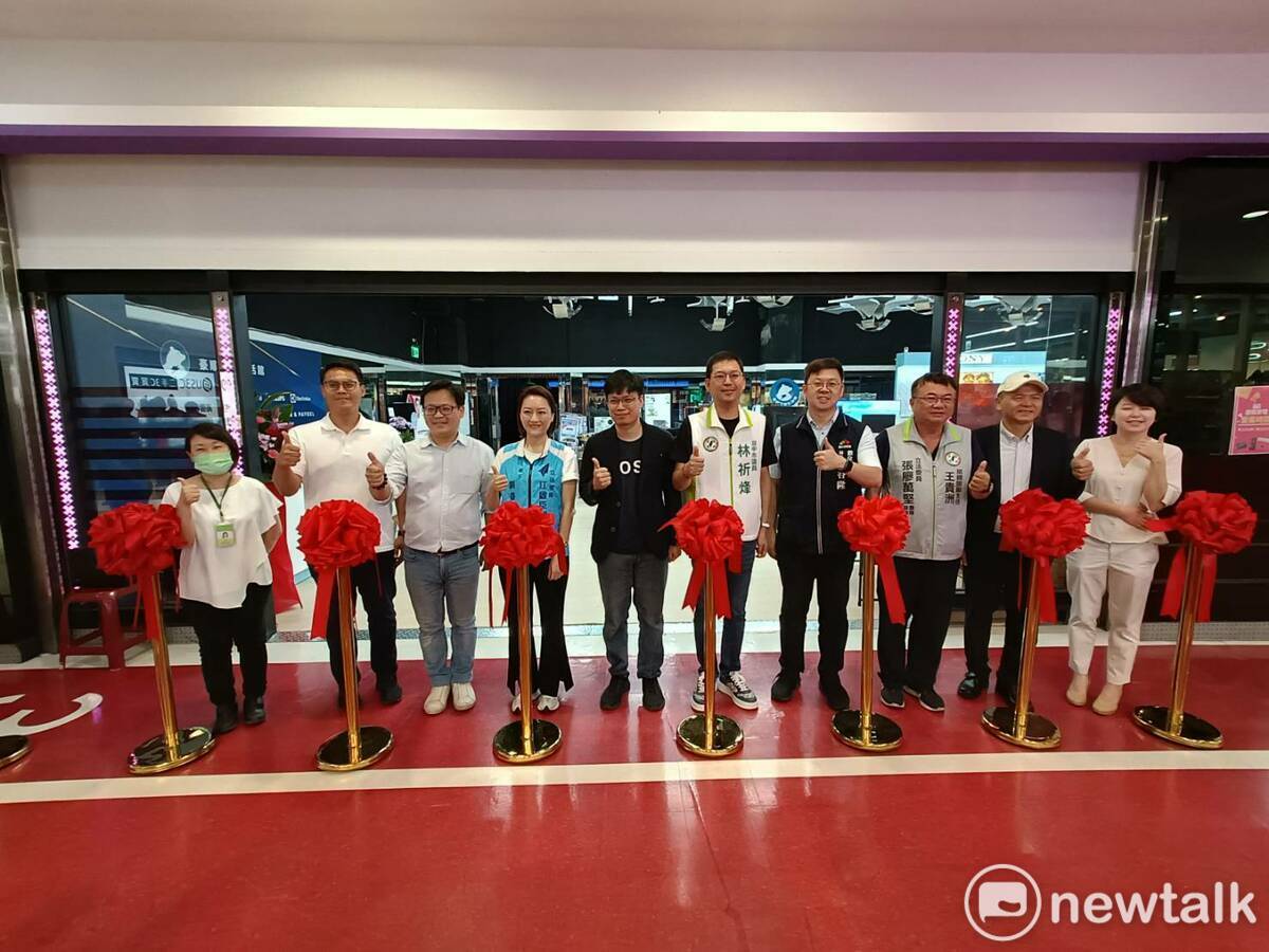 豪順家電生活館進駐家樂福青海店。 唐復年/攝