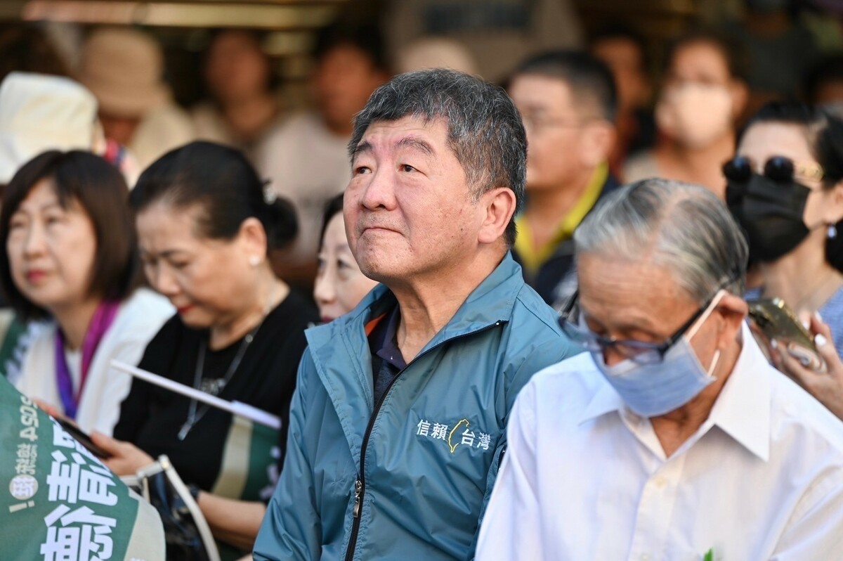 陳時中表明自己的態度，「合約如果能夠公開，並不反對」。 圖：翻攝自陳時中臉書