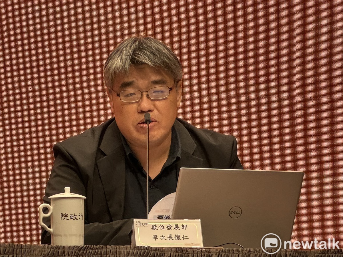 數位部次長李懷仁今（9）日列席行政院會後記者會。 圖：謝莉慧/攝