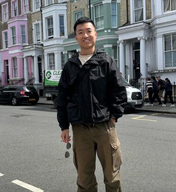 黃大謙日前到英國倫敦旅遊。 圖：翻攝自黃大謙IG
