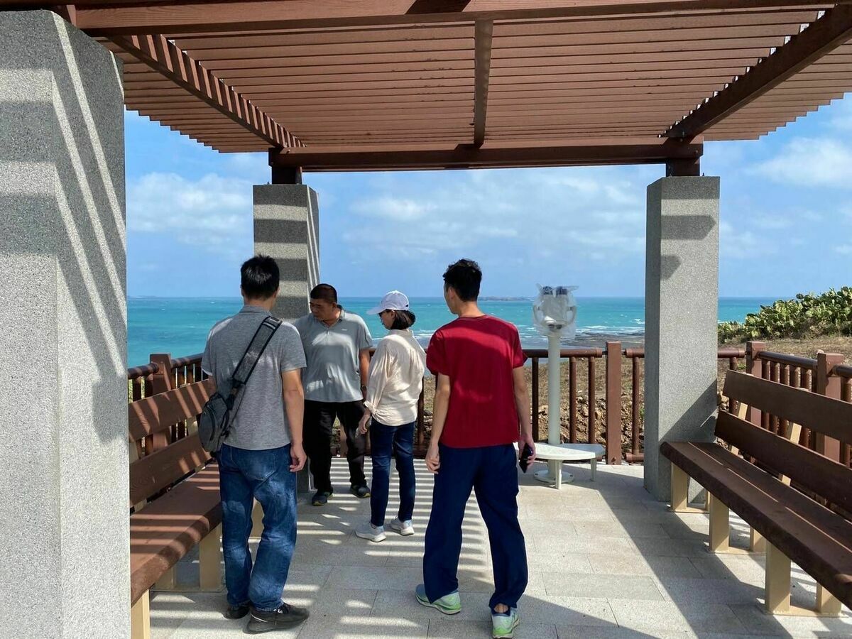 為了讓民眾飽覽海景，近日新增奎壁山觀測亭，目前已完工。 圖：翻攝自澎湖縣政府官網