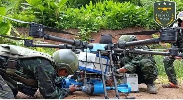 緬甸人民防衛軍(PDF)的無人機部隊。 圖 : 翻攝自緬甸中文君