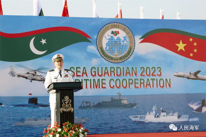 中國與巴基斯坦 11 日起舉行為期 7 天的「海洋衛士- 3 」海上聯合軍演。 圖 : 翻攝自人民海軍