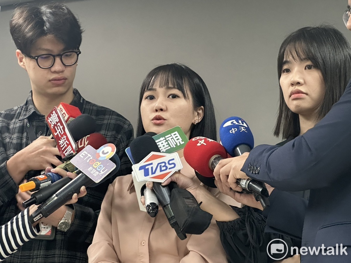 民眾黨總統參選人柯文哲競選辦公室發言人吳怡萱。 圖：周煊惠 / 攝