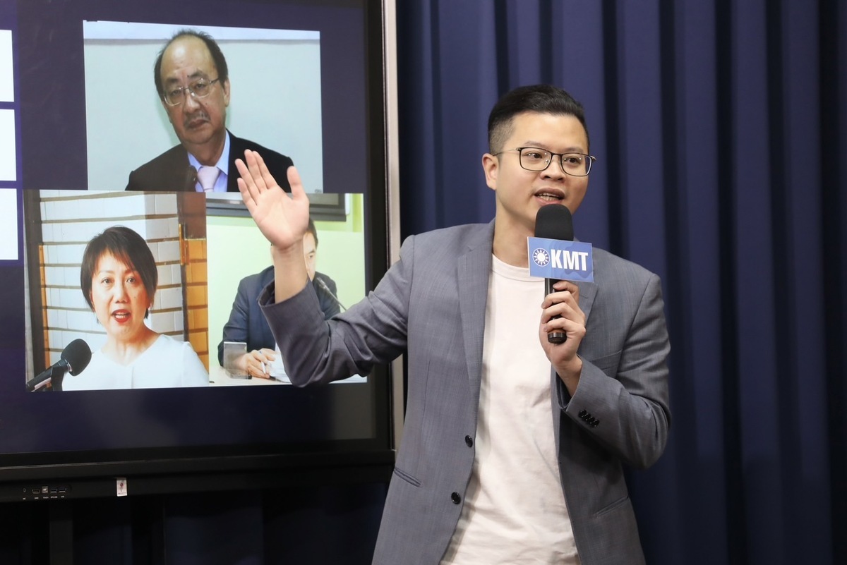 國民黨今(17)日開記者會批評民進黨不分區名單史上最爛。 圖：國民黨文傳會提供