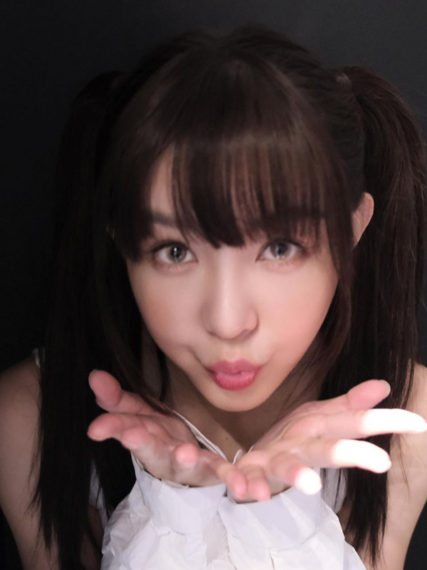 「Rakuten Girls」成員Yuri，過去有「地表最正啦啦隊女神」的稱號。 圖：翻攝自IG＠xx15995