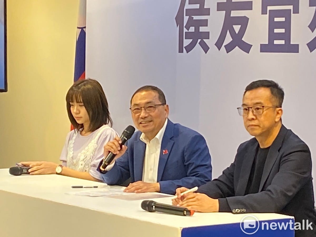 侯友宜昨（21）日提議重新檢視9份民調，民眾黨今召開記者會回應拒絕再審。(資料照片) 圖：林昀真/攝