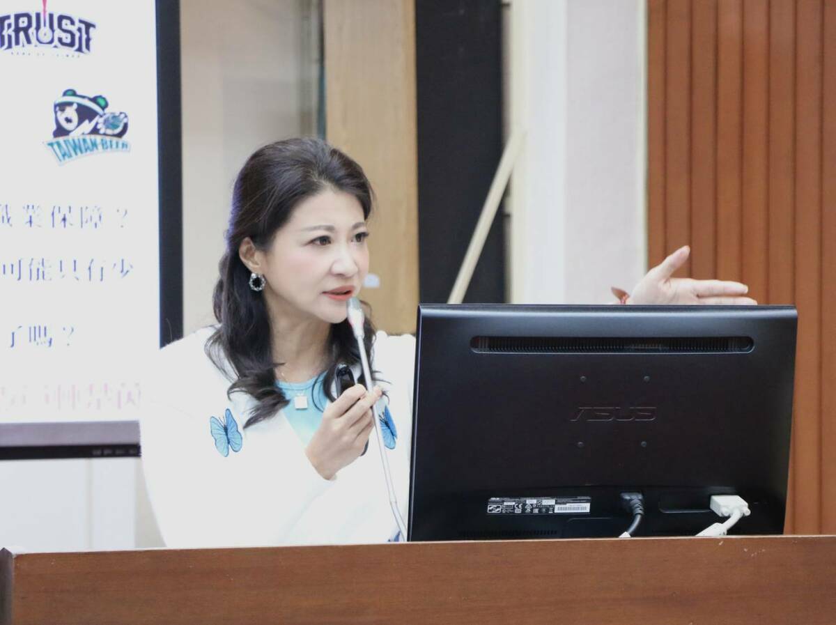 民進黨立委林楚茵認為，國民黨是刻意炒作蕭美琴國籍議題。 圖：翻攝自林楚茵臉書（資料照）