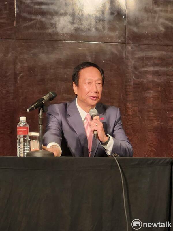郭台銘表示，如果是照當天侯友宜承諾只有三人會談，今天就不會有馬英九和朱立倫兩位「不速之客」，也就不會有招待怠慢失禮之處。 圖：黃建豪/攝（資料照）