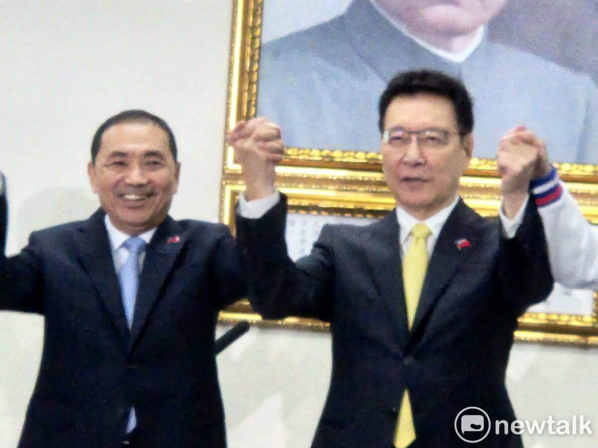 國民黨總統參選人侯友宜與副手趙少康。 圖：黃建豪/攝