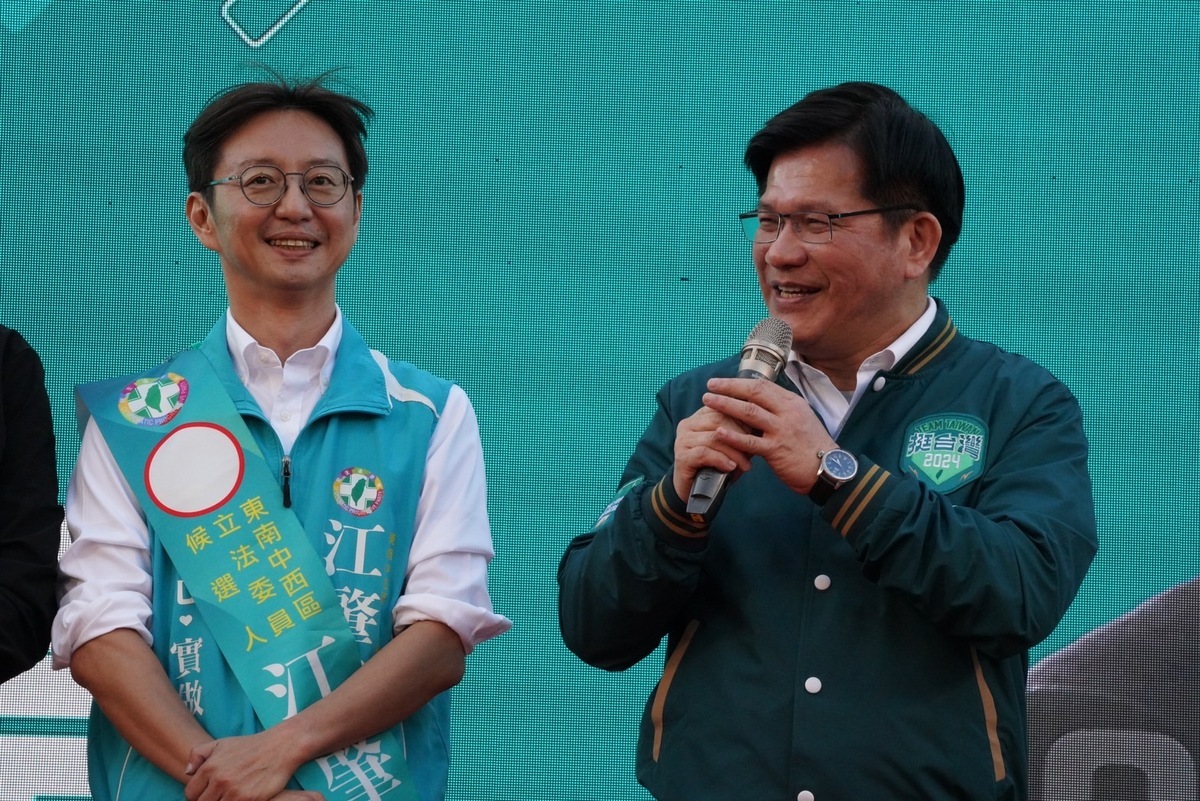 總統府秘書長林佳龍過往擔任台中市長，有諸多建設受到關注。 圖：翻攝自林佳龍臉書