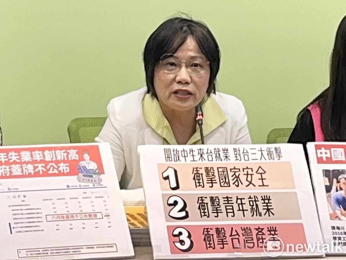 民進黨立院黨團幹事長劉世芳對於趙少康是否該辭去中廣董座做回應。 圖：金大鈞/攝