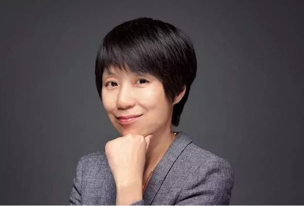 「承興系」公司實際控制人羅靜，因犯合約詐騙罪、對非國家工作人員行賄罪被判處無期徒刑。 圖 : 翻攝自微博
