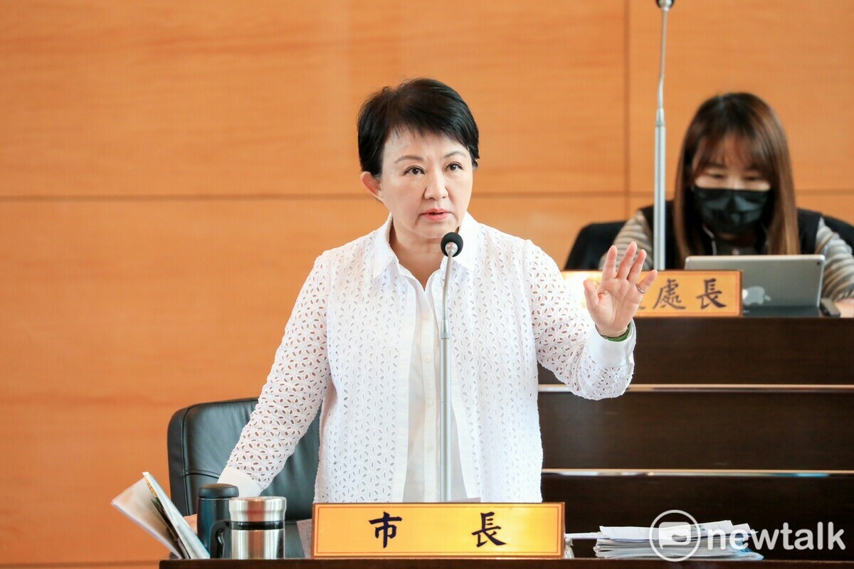 盧秀燕對於台中有三項重大建設未獲中央補助，表示「覺得委屈」。 唐復年/攝