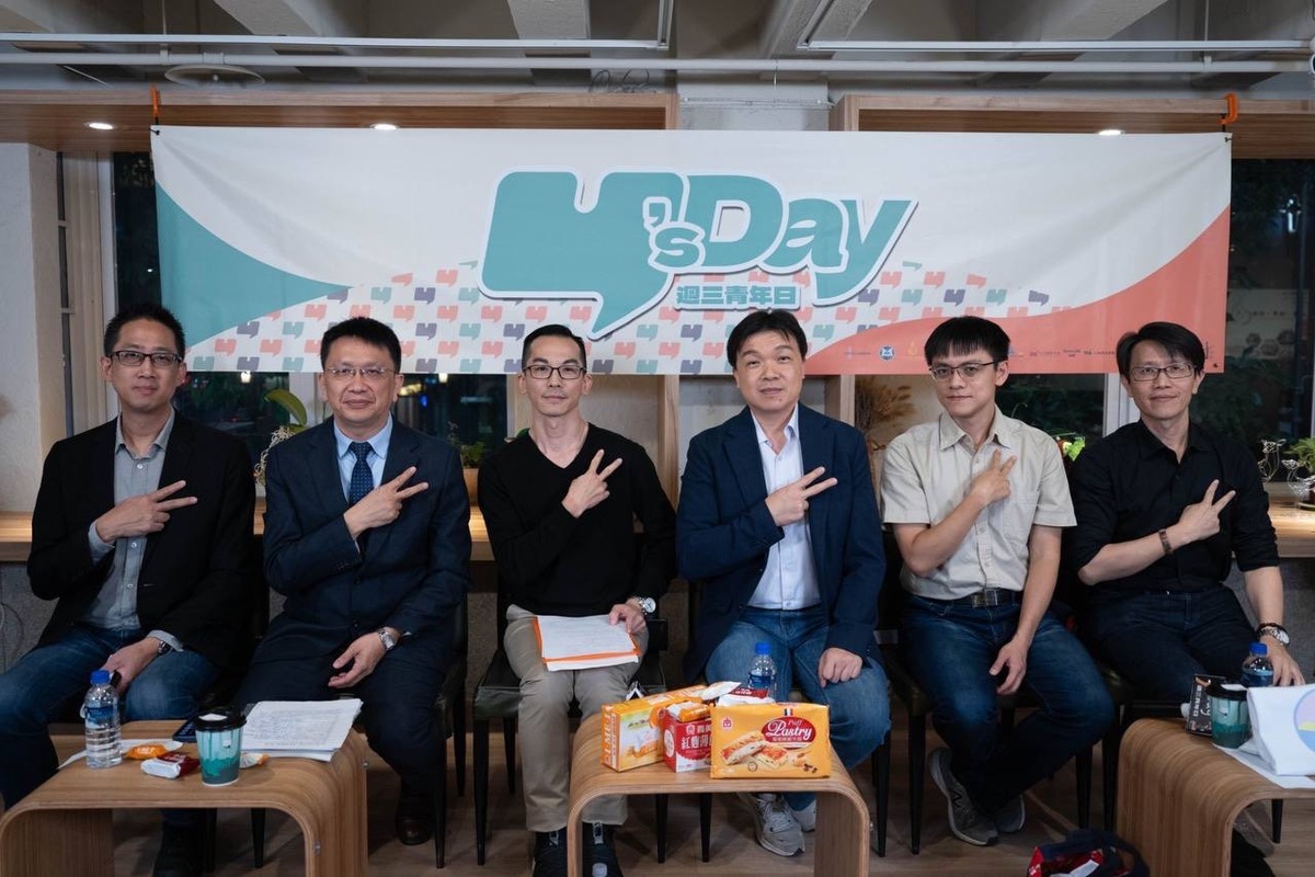 由左至右：張峻豪、蔡榮祥、譚偉恩、沈有忠、陳方隅、董思齊 圖：Y’s Day「週三青年日」提供