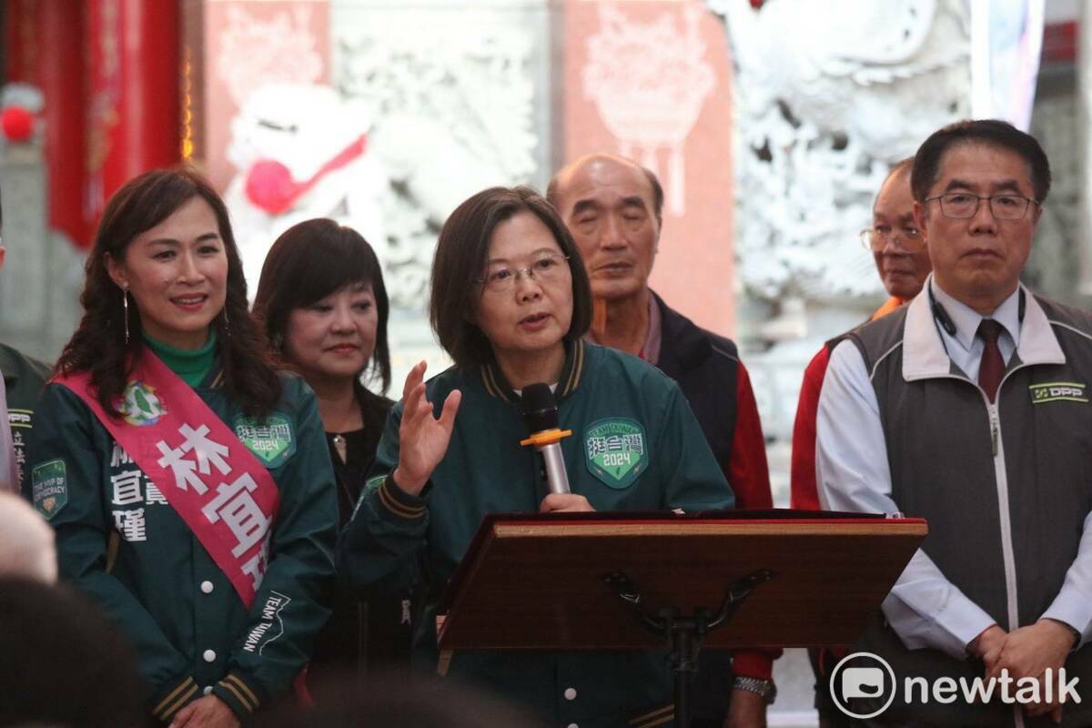 總統蔡英文肯定林宜瑾是國會中最認真的立委，呼籲選民支持最努力、最認真打拚的林宜瑾，繼續建設台南。 圖：黃博郎／攝