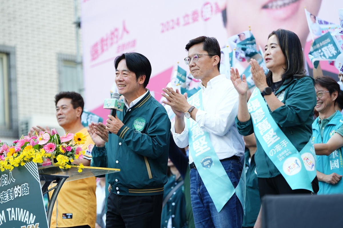 賴清德出席張廖萬堅競總成立大會。 圖 : 賴清德競總/提供