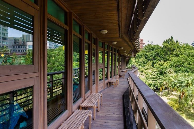 北投圖書館是臺灣首座綠建築圖書館，座落於北投公園內 圖：由臺北旅遊網提供