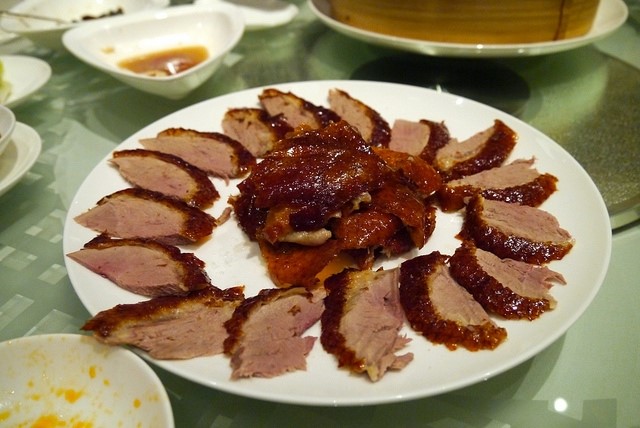 處理生肉及生雞蛋後，應加強手部清潔；確實煮熟肉類及蛋品；不吃生禽及生蛋製品。秉持上述原則並「確實煮熟」，是不會有感染禽流感病毒的危險。 圖：Flickr提供