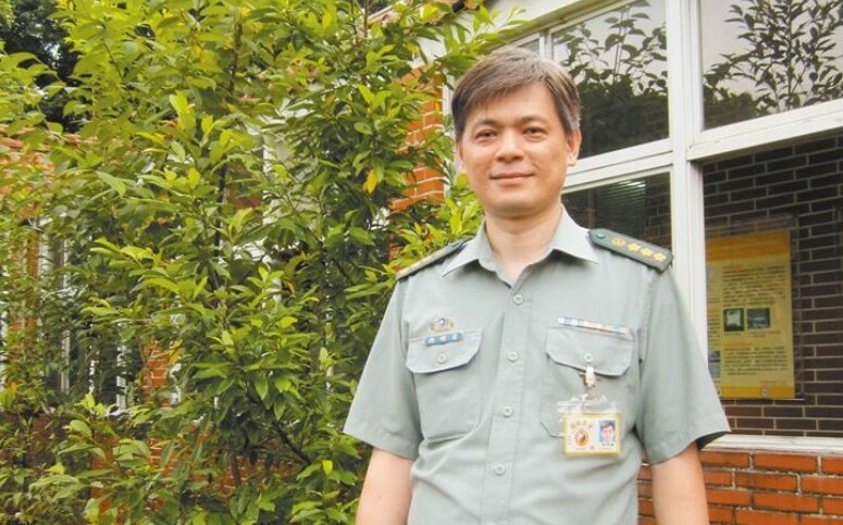用人頭在中國開公司還涉詐助理費 國防大學教授葛明德5萬交保