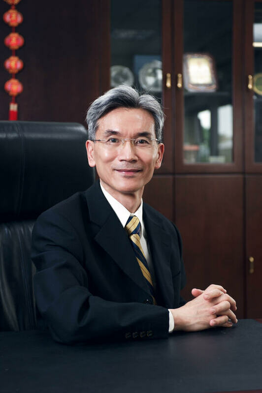 環境部長薛富盛代表前往參加第28屆聯合國氣候變遷大會。 圖：翻攝自環境部